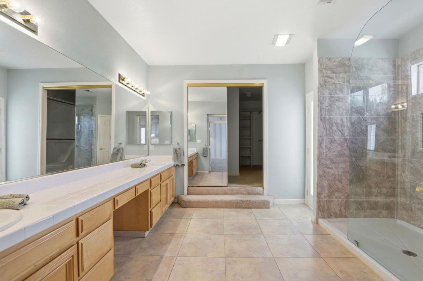 1536 Jackdow Court Gilroy, CA 95020 - Photo 31 of 53