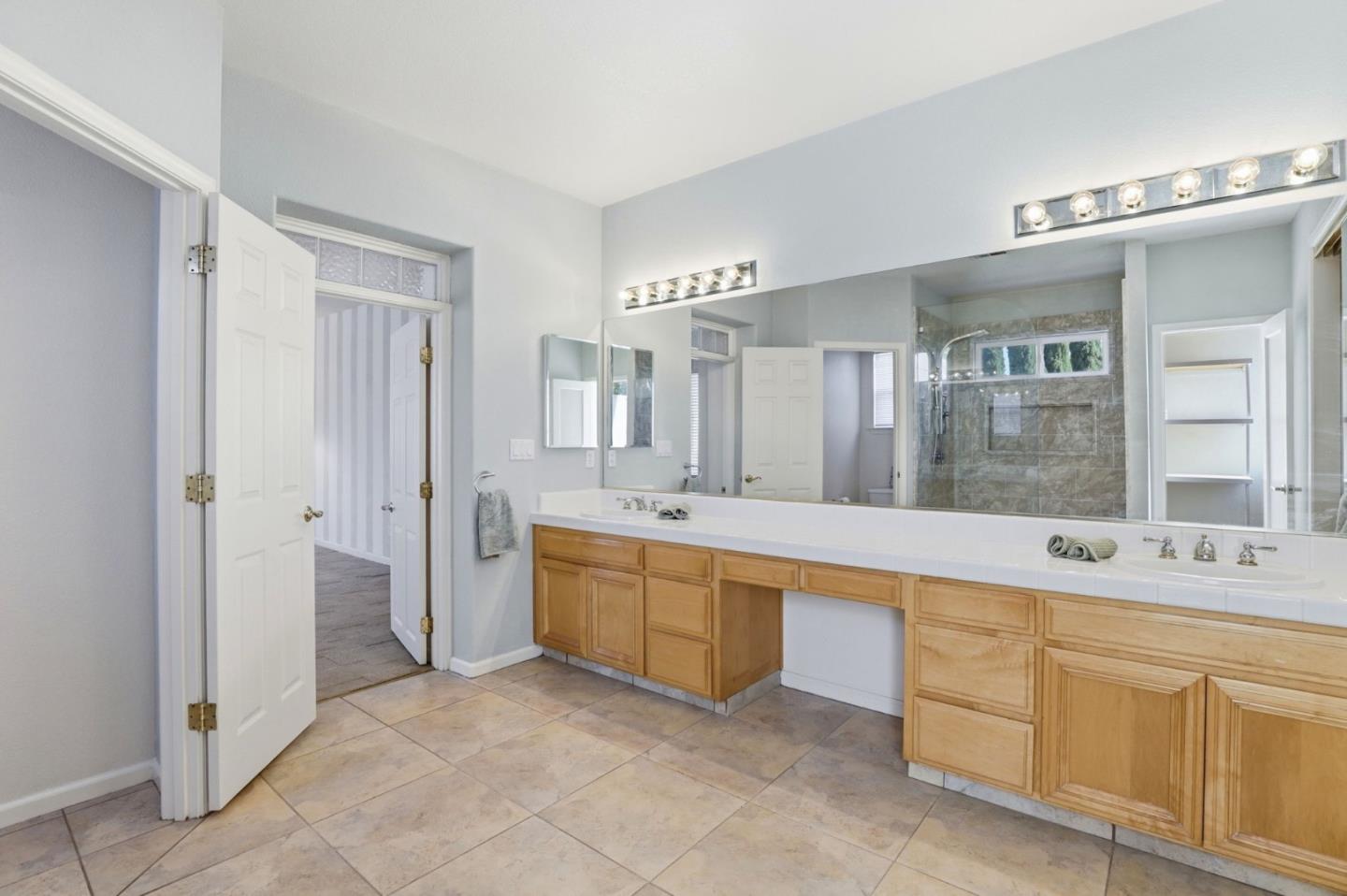 1536 Jackdow Court Gilroy, CA 95020 - Photo 32 of 53