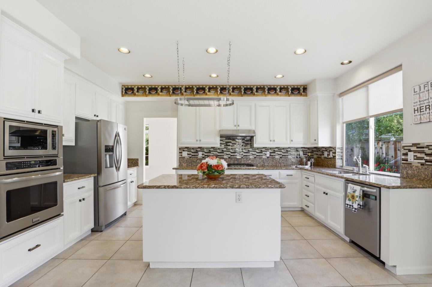 1536 Jackdow Court Gilroy, CA 95020 - Photo 10 of 53