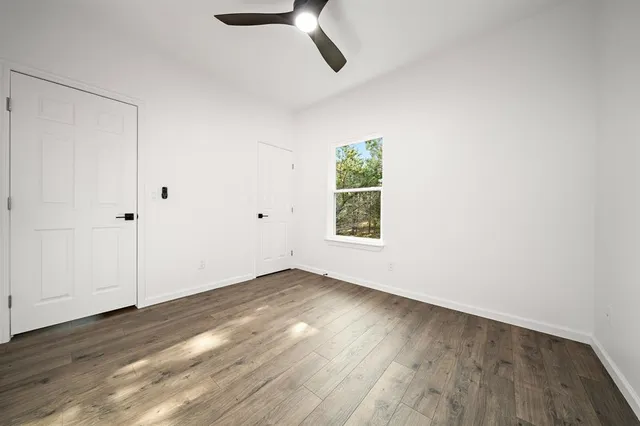 $335,000 | 125 Hill Shadow Lane, Whitney, TX 76692