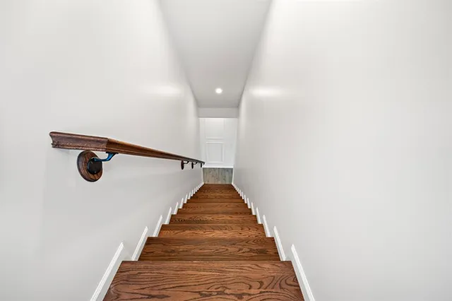 $335,000 | 125 Hill Shadow Lane, Whitney, TX 76692