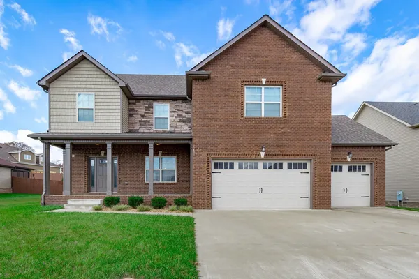 $2,900 | 120 Overcrest Court, Clarksville, TN 37043