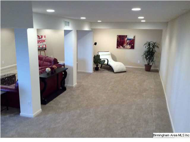 4800 Altamont Road South Birmingham, AL 35222 - Photo 25 of 32