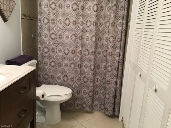 $4,800 | 440 Fox Haven Drive, Unit 2106, Naples, FL 34104