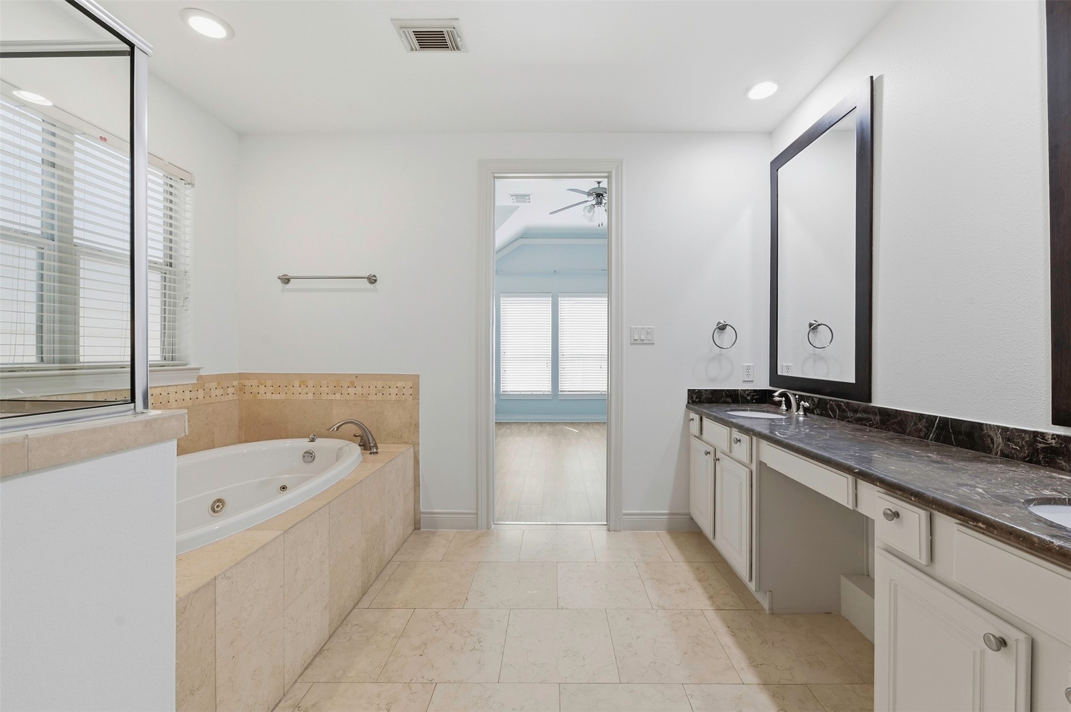 2841 Sherwin Street Houston, TX 77007 - Photo 38 of 41 Gallery Image 38