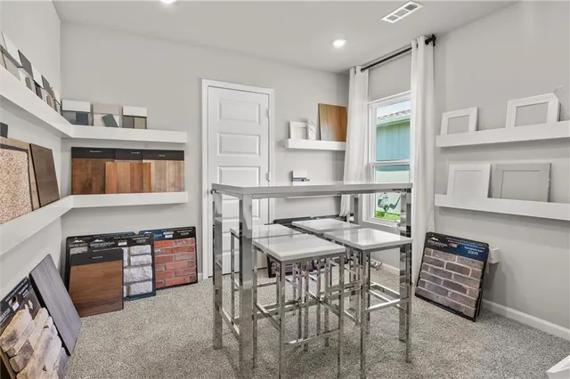 $348,270 | 37899 West 207th Street, Edgerton, KS 66021