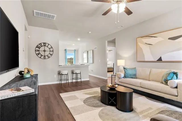 $348,270 | 37899 West 207th Street, Edgerton, KS 66021