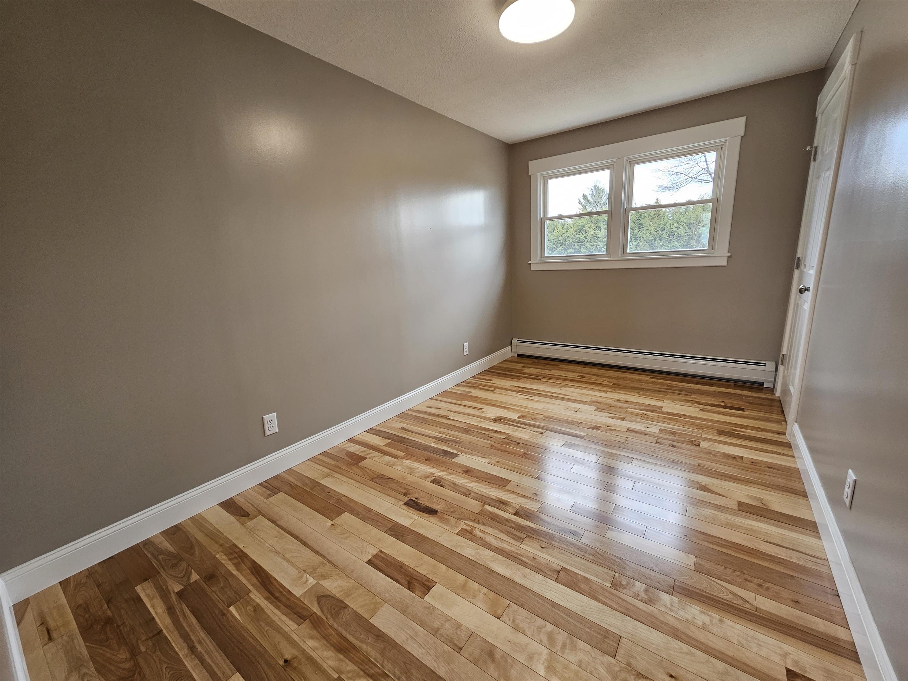 747 Elm Street Derby, VT 05830 - Photo 13 of 30