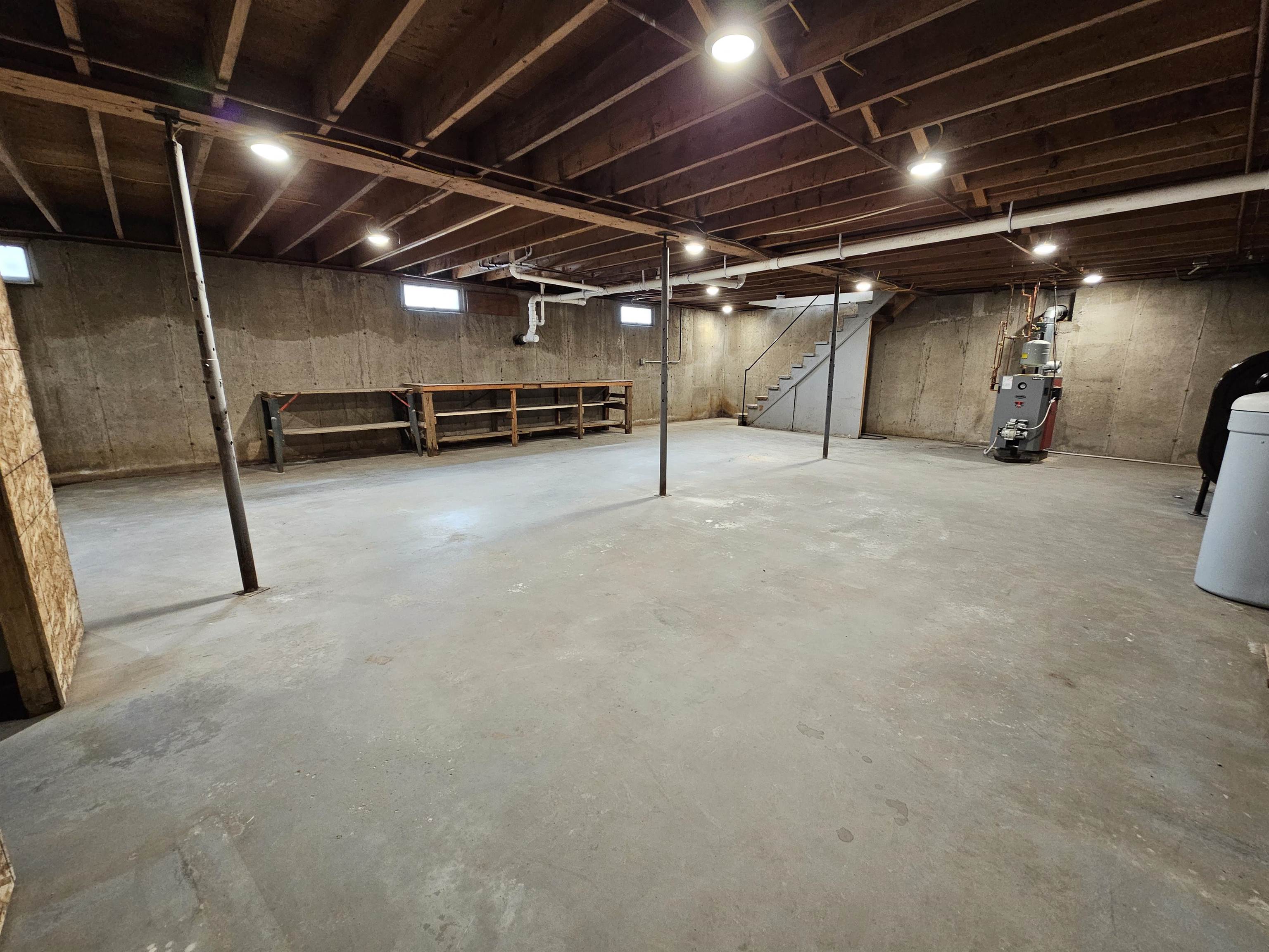 747 Elm Street Derby, VT 05830 - Photo 20 of 30