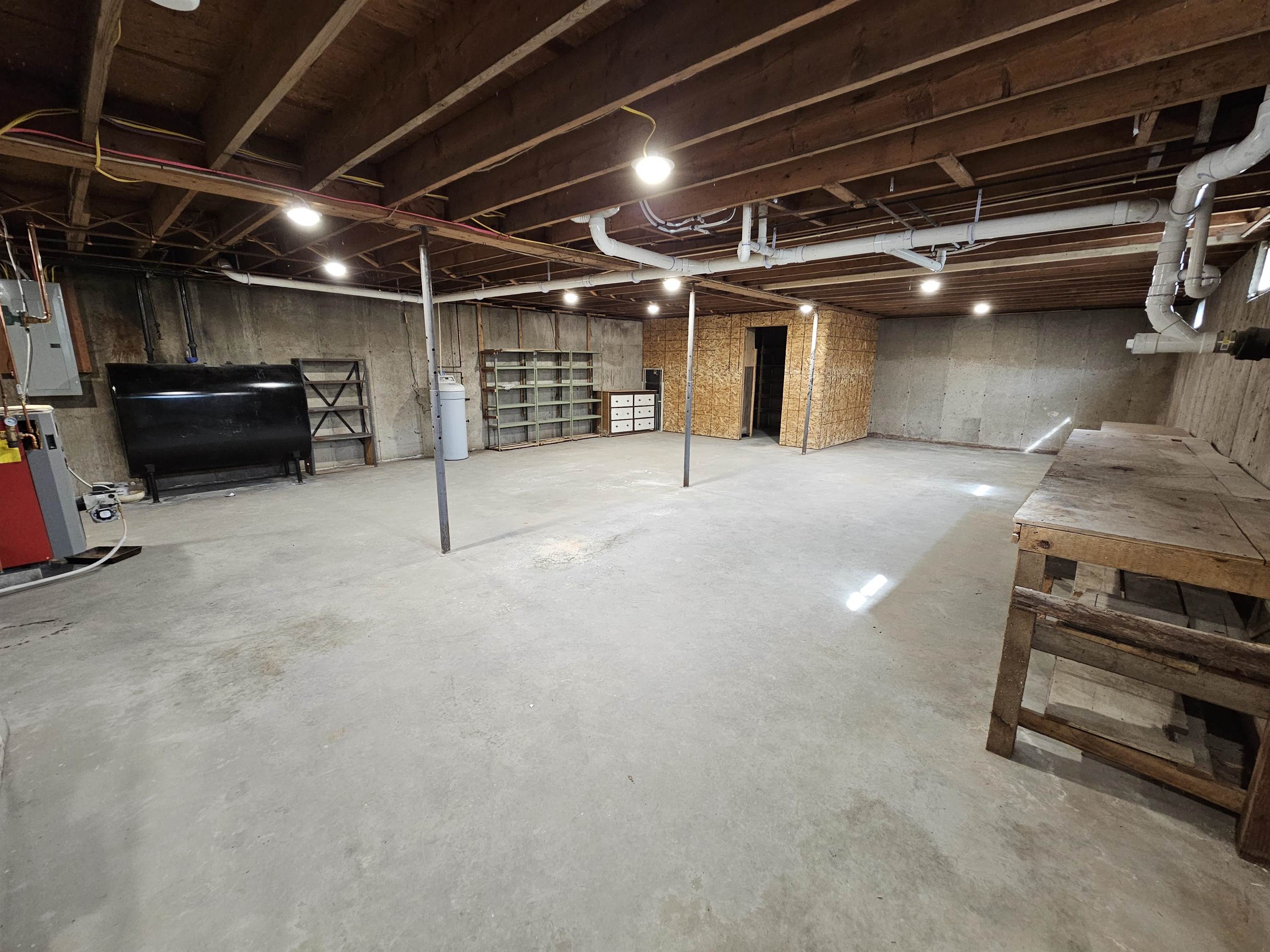 747 Elm Street Derby, VT 05830 - Photo 21 of 30