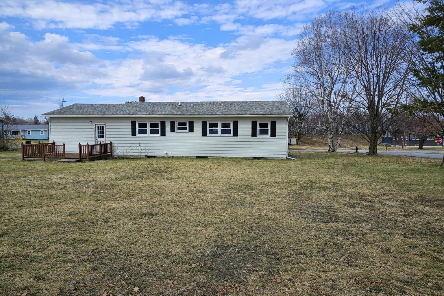 747 Elm Street Derby, VT 05830 - Photo 29 of 30