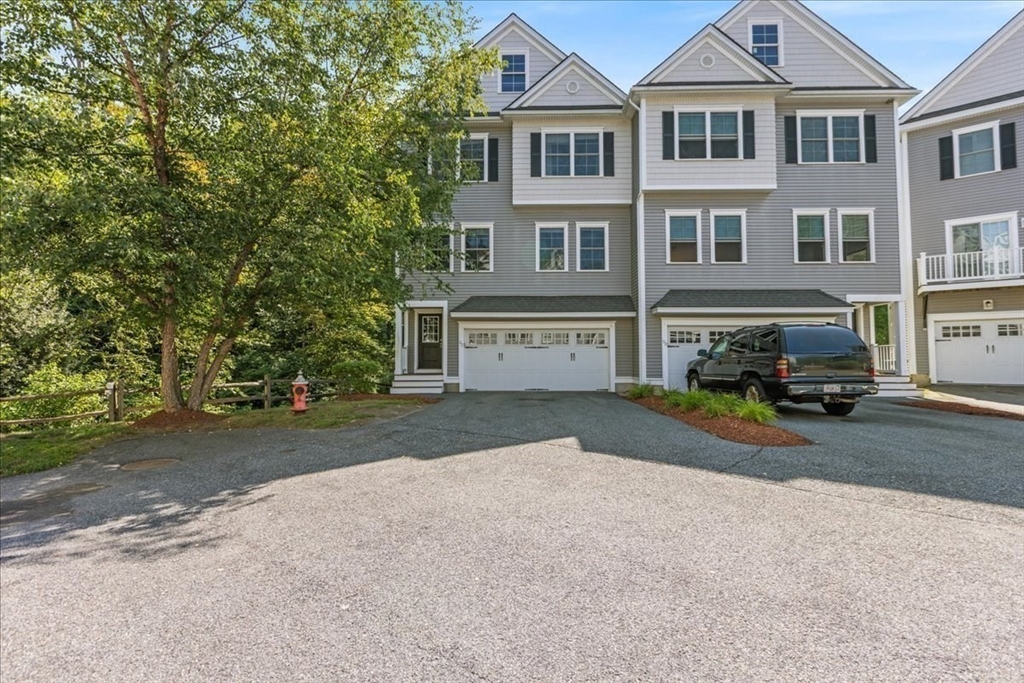 52 Compass Point, Unit 52 North Andover, MA 01845 - Photo 5 of 41 Gallery Image 5