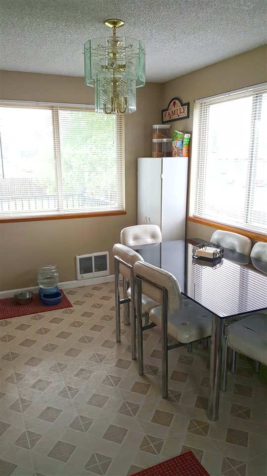 1216 North Felts Road Spokane Valley, WA 99206 - Photo 3 of 16 Gallery Image 3