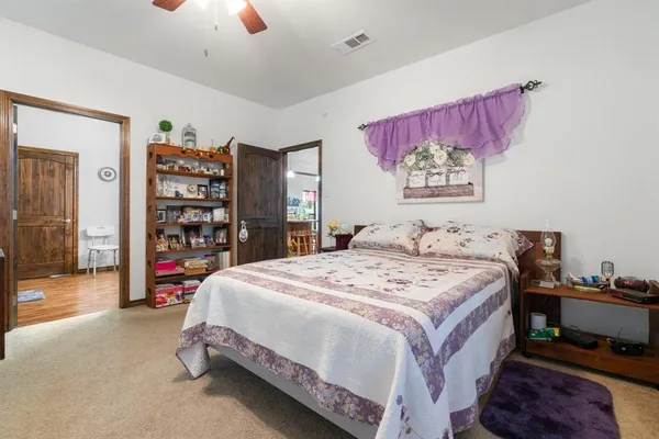 $655,000 | 1338 Farm To Market 67, Covington, TX 76636