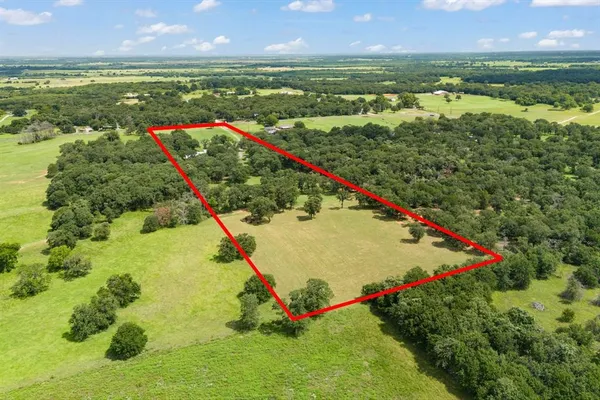 $655,000 | 1338 Farm To Market 67, Covington, TX 76636