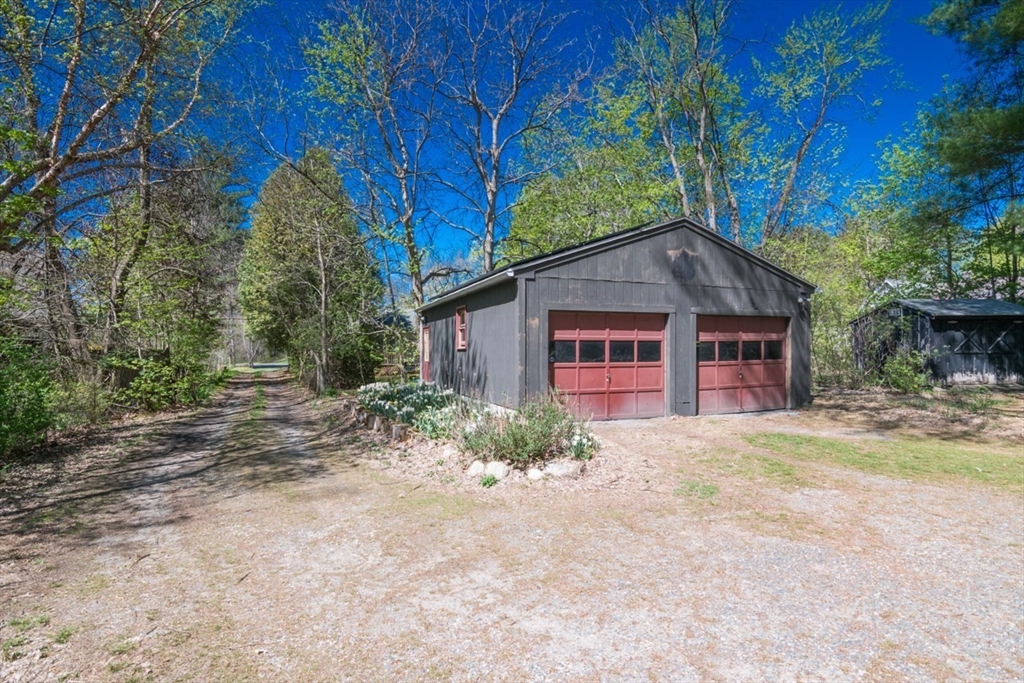 228 Florence Road Northampton, MA 01062 - Photo 26 of 35