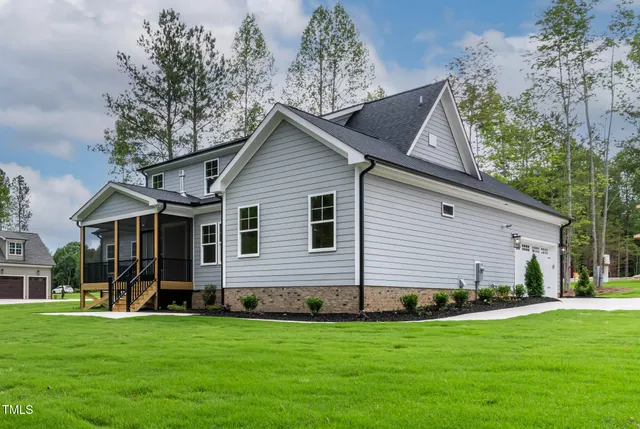 $750,000 | 3909 Cedar Knls Drive, Youngsville, NC 27596