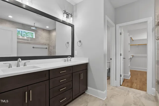 $750,000 | 3909 Cedar Knls Drive, Youngsville, NC 27596