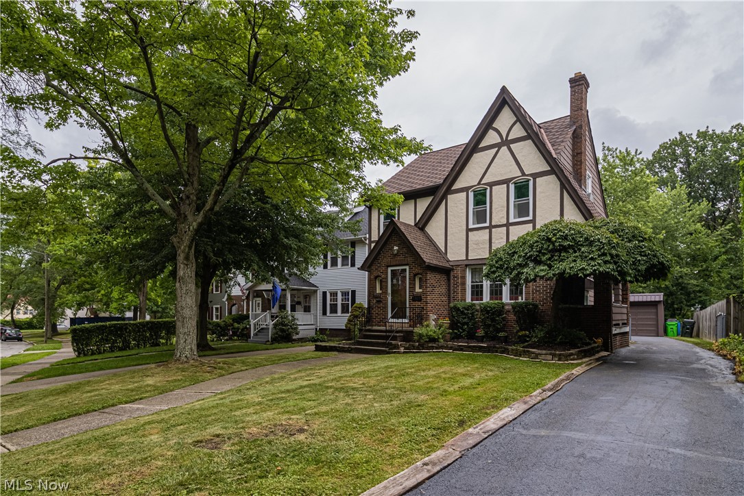 1329 Plainfield Road Cleveland, OH 44121 - Photo 28 of 28