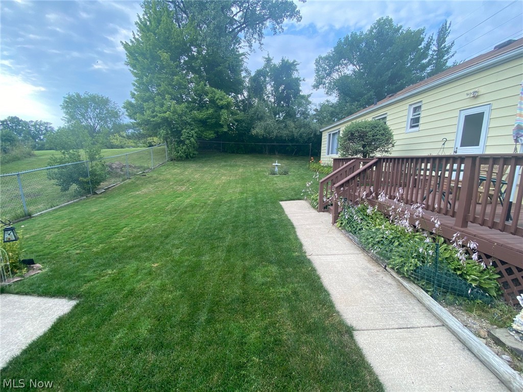 7270 Ridge Road Cleveland, OH 44129 - Photo 7 of 17