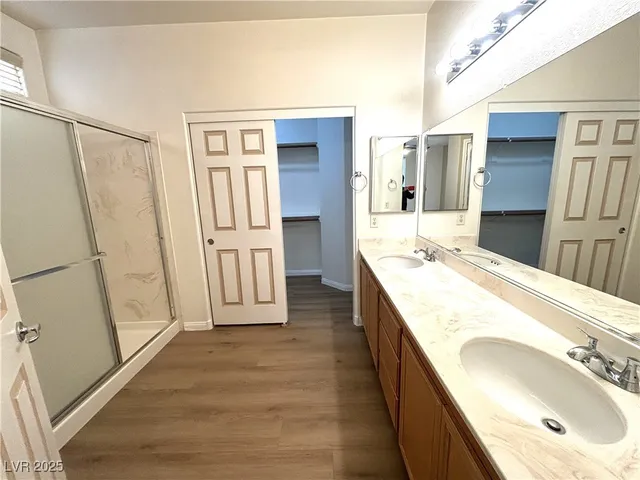 $2,100 | 10929 Sutter Hills Avenue, Las Vegas, NV 89144