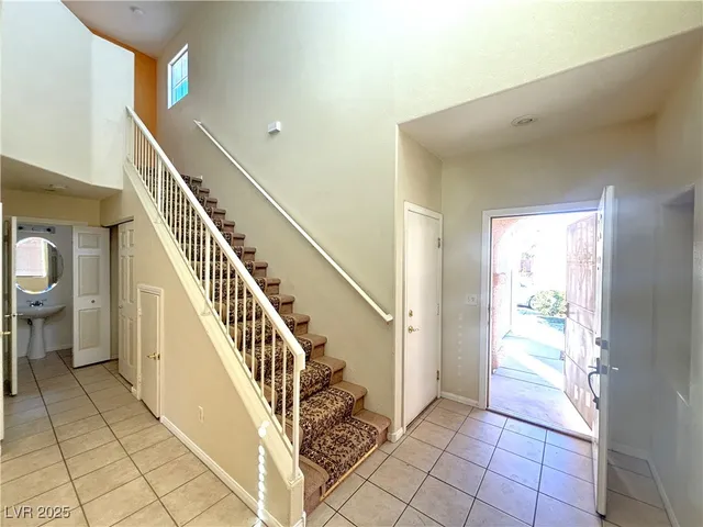 $2,100 | 10929 Sutter Hills Avenue, Las Vegas, NV 89144