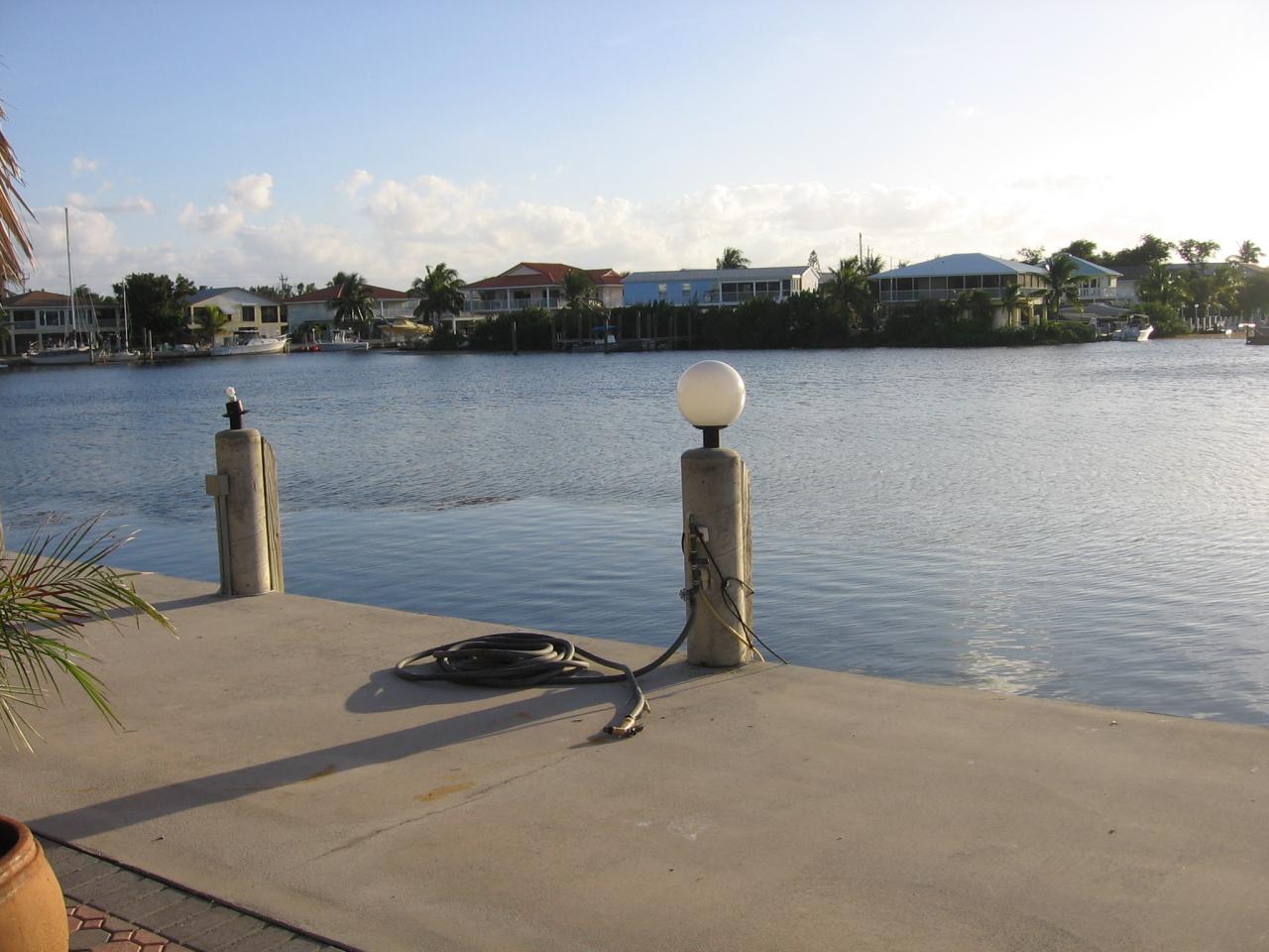 219 B Brian Road, Unit B Marathon, FL 33050 - Photo 3 of 11 Dockage