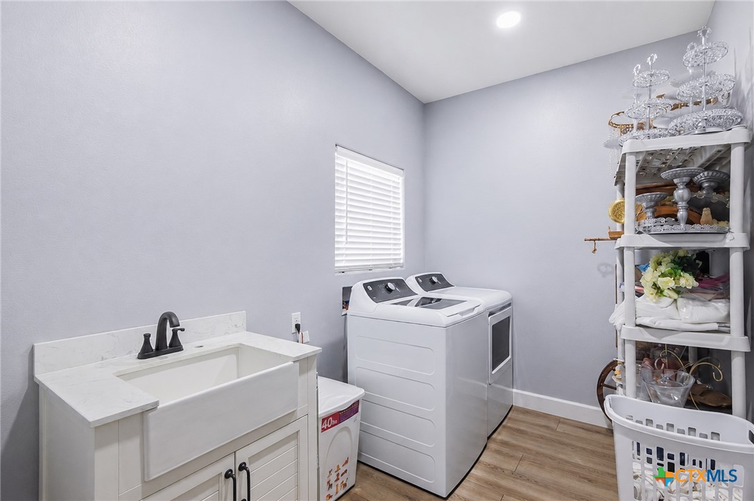 2466 Parsons Road Victoria, TX 77904 - Photo 40 of 48
