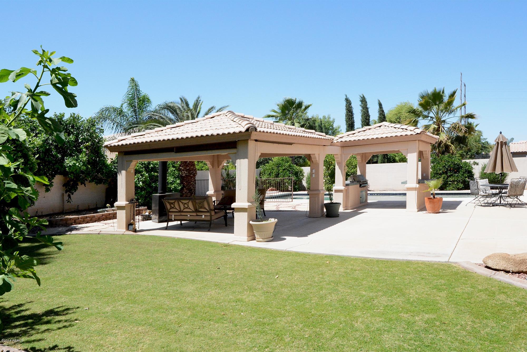 2073 East Victor Road Gilbert, AZ 85296 - Photo 36 of 42 BackYard3-2496