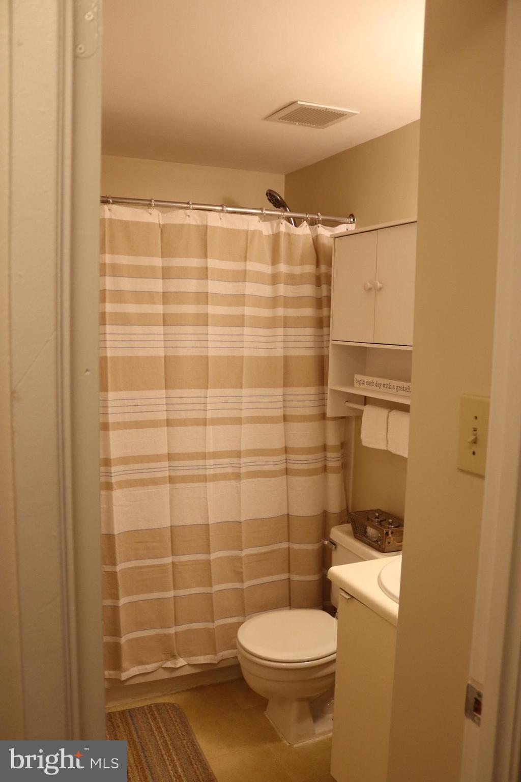 14626 Sandy Ridge Road Silver Spring, MD 20905 - Photo 50 of 69 Gallery Image 50