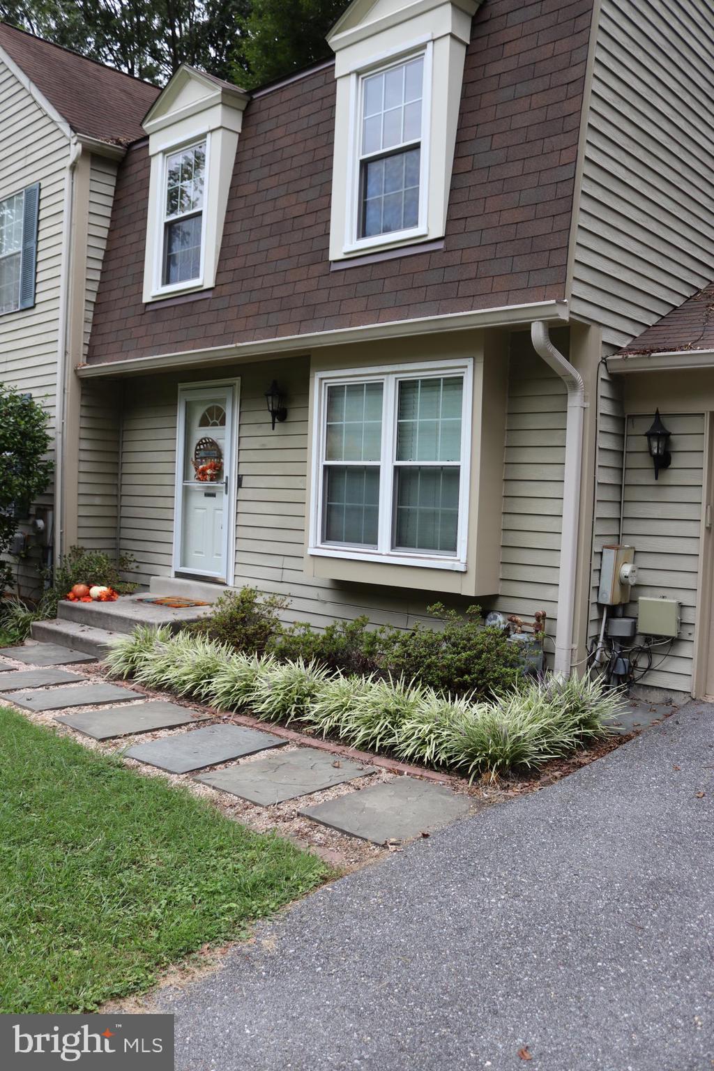 14626 Sandy Ridge Road Silver Spring, MD 20905 - Photo 6 of 69 Gallery Image 6