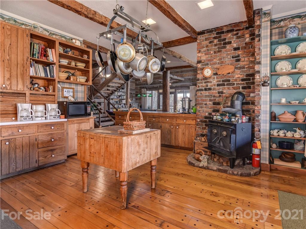 619 Roy Tritt Road Cullowhee, NC 28723 - Photo 11 of 47 Gallery Image 11