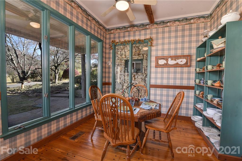 619 Roy Tritt Road Cullowhee, NC 28723 - Photo 12 of 47 Gallery Image 12