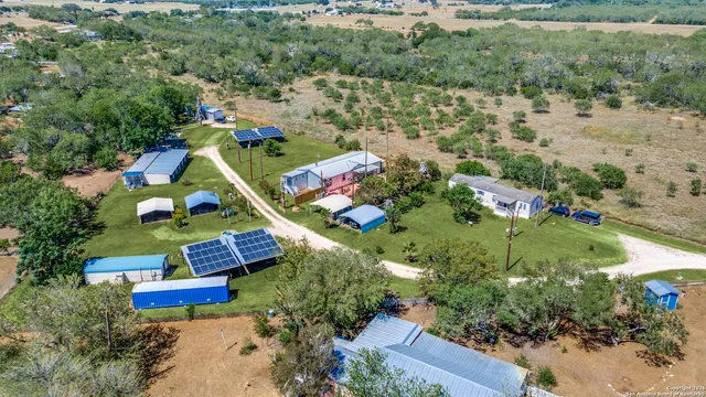 $850 | 8325 Farm To Market Road 327, Unit 5, Elmendorf, TX 78112