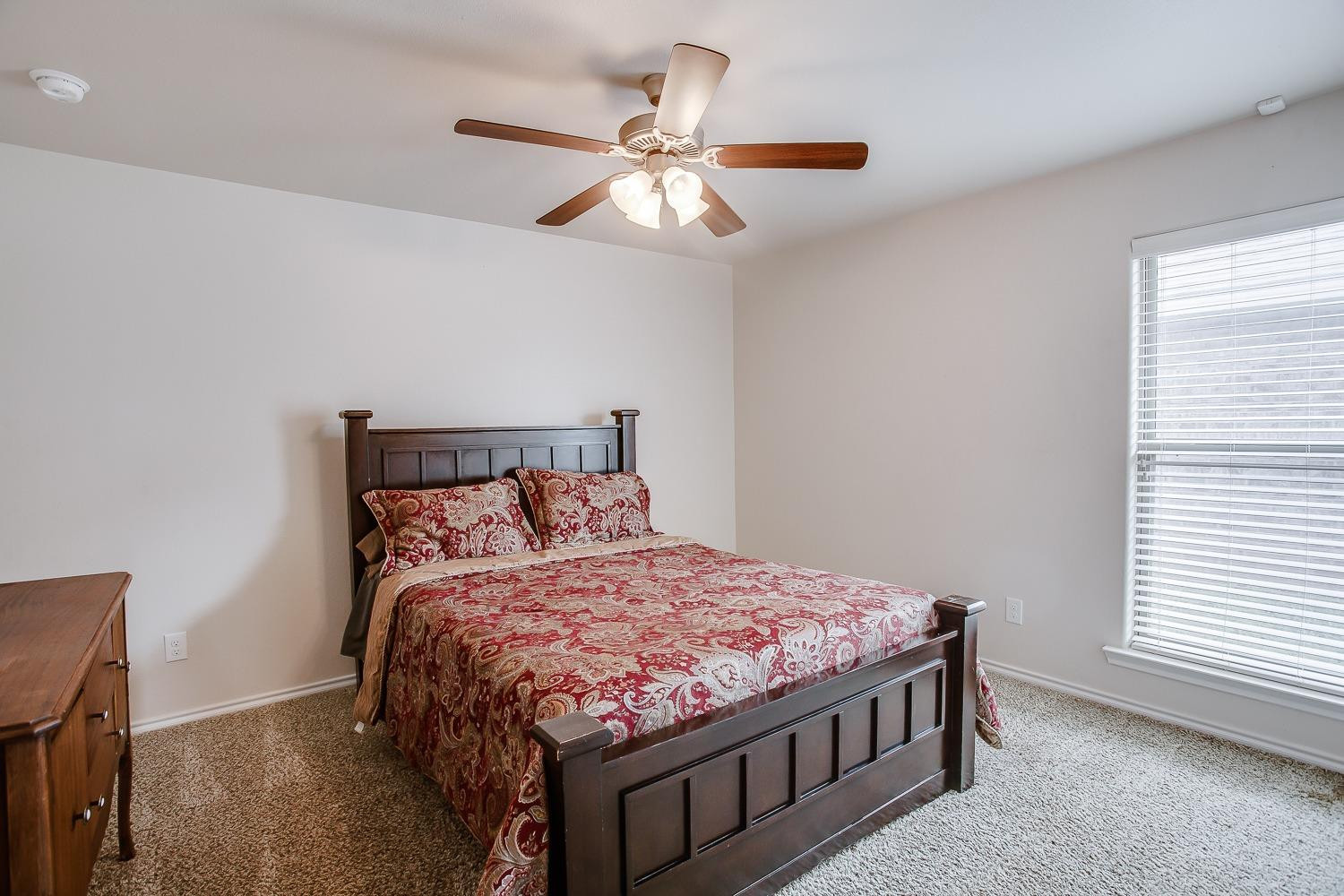 7428 103rd Street Lubbock, TX 79424 - Photo 15 of 18 3rd Guest Bedroom