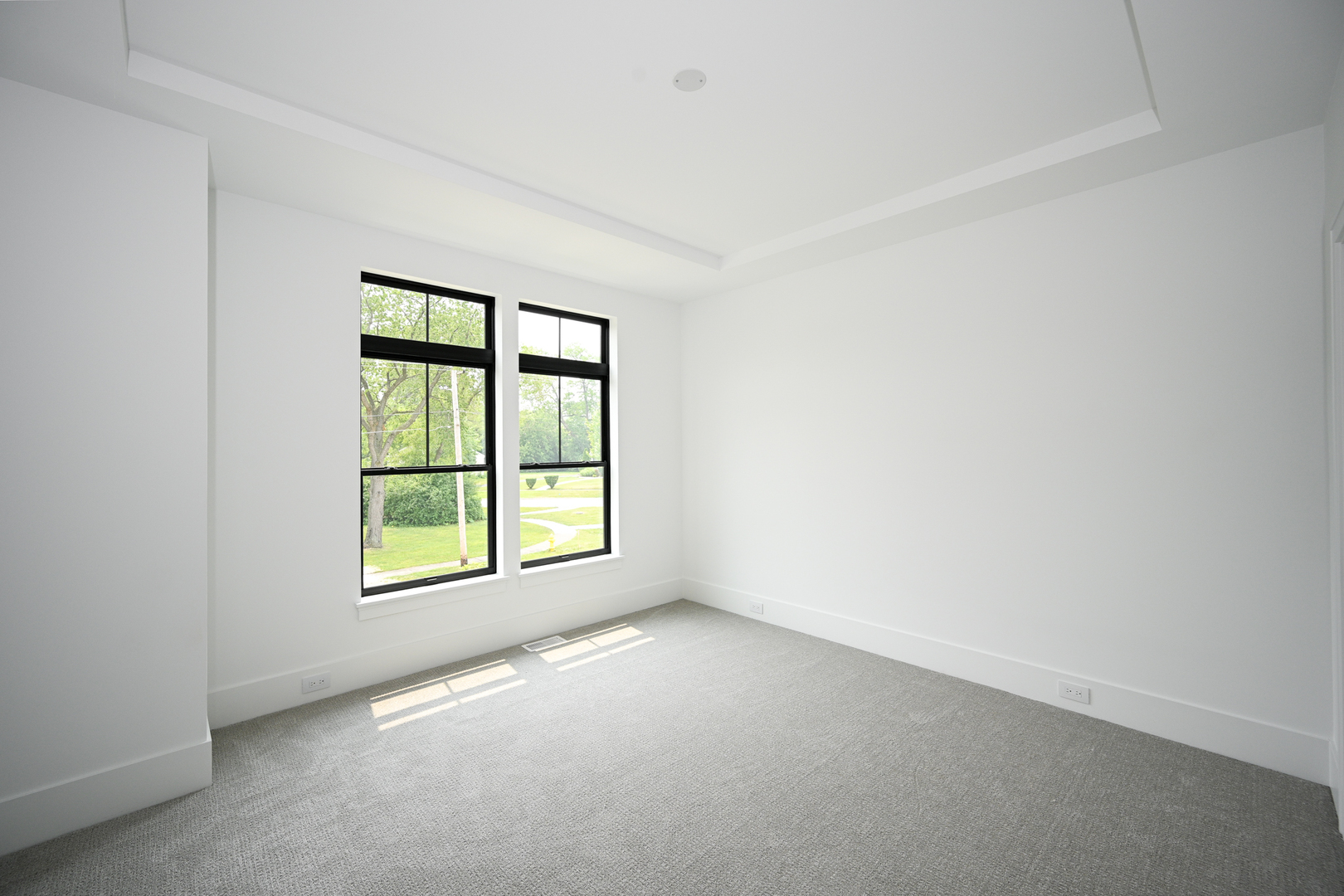 64 Miller Road Lake Zurich, IL 60047 - Photo 21 of 28 an empty room with a window