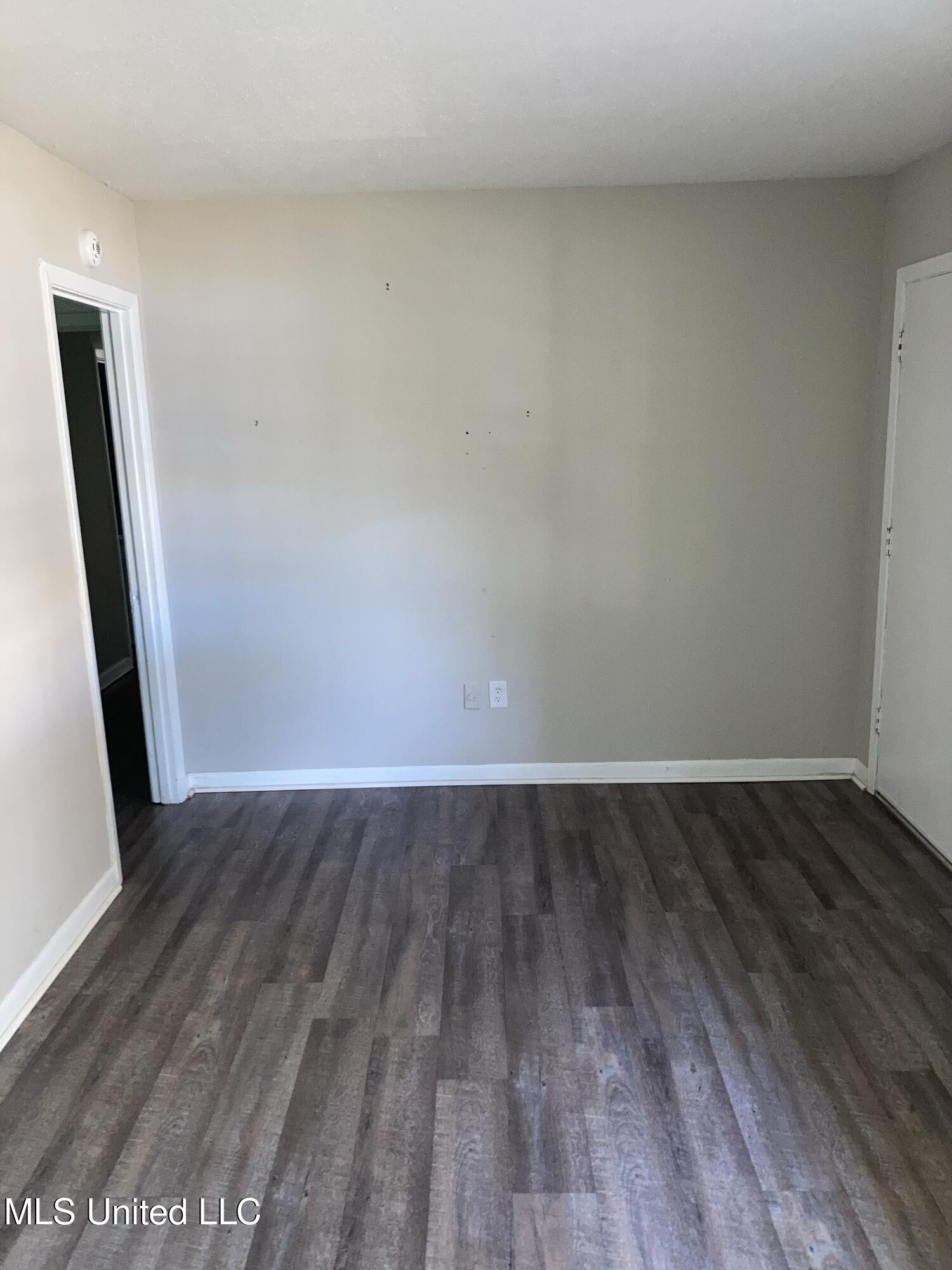 983 Branch Street Jackson, MS 39212 - Photo 10 of 16 CJQI8501