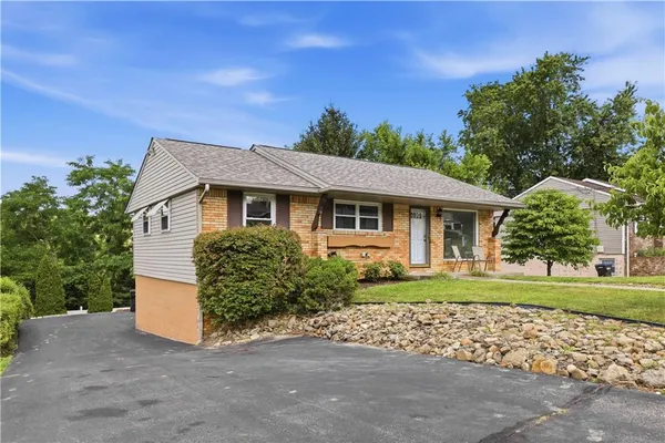 $315,000 | 113 Lycoming Drive, Coraopolis, PA 15108
