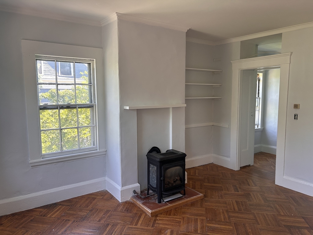 104 Inman Street, Unit 3 Cambridge, MA 02139 - Photo 2 of 5