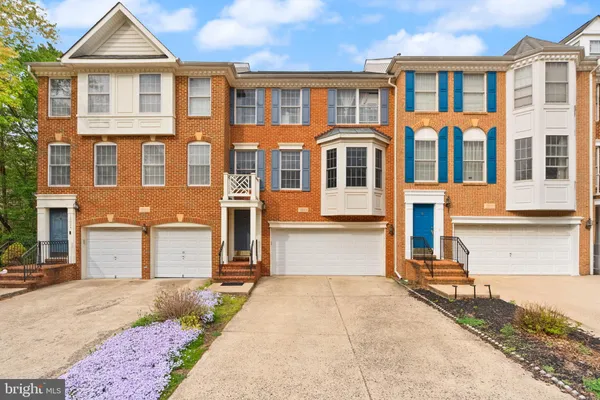 $3,900 | 12922 Starters Lane, Fairfax, VA 22033