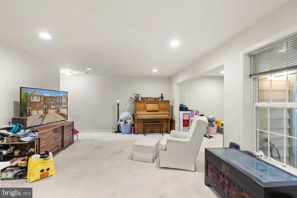 $3,900 | 12922 Starters Lane, Fairfax, VA 22033