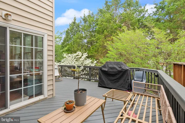 $3,900 | 12922 Starters Lane, Fairfax, VA 22033