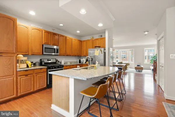 $3,900 | 12922 Starters Lane, Fairfax, VA 22033
