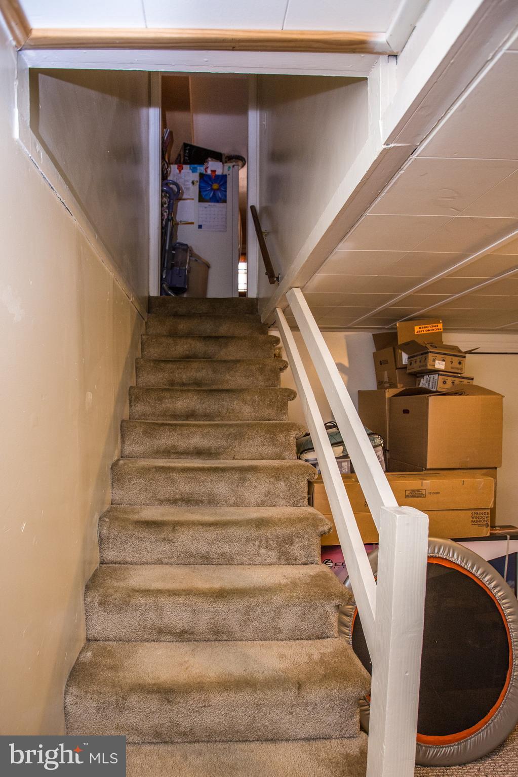 1626 Searles Road Baltimore, MD 21222 - Photo 19 of 25 Stair to Bthroom