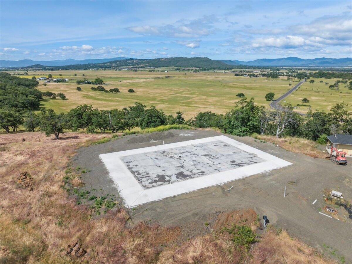 1510 Ball Road Eagle Point, OR 97524 - Photo 32 of 38 32-DJI_0386