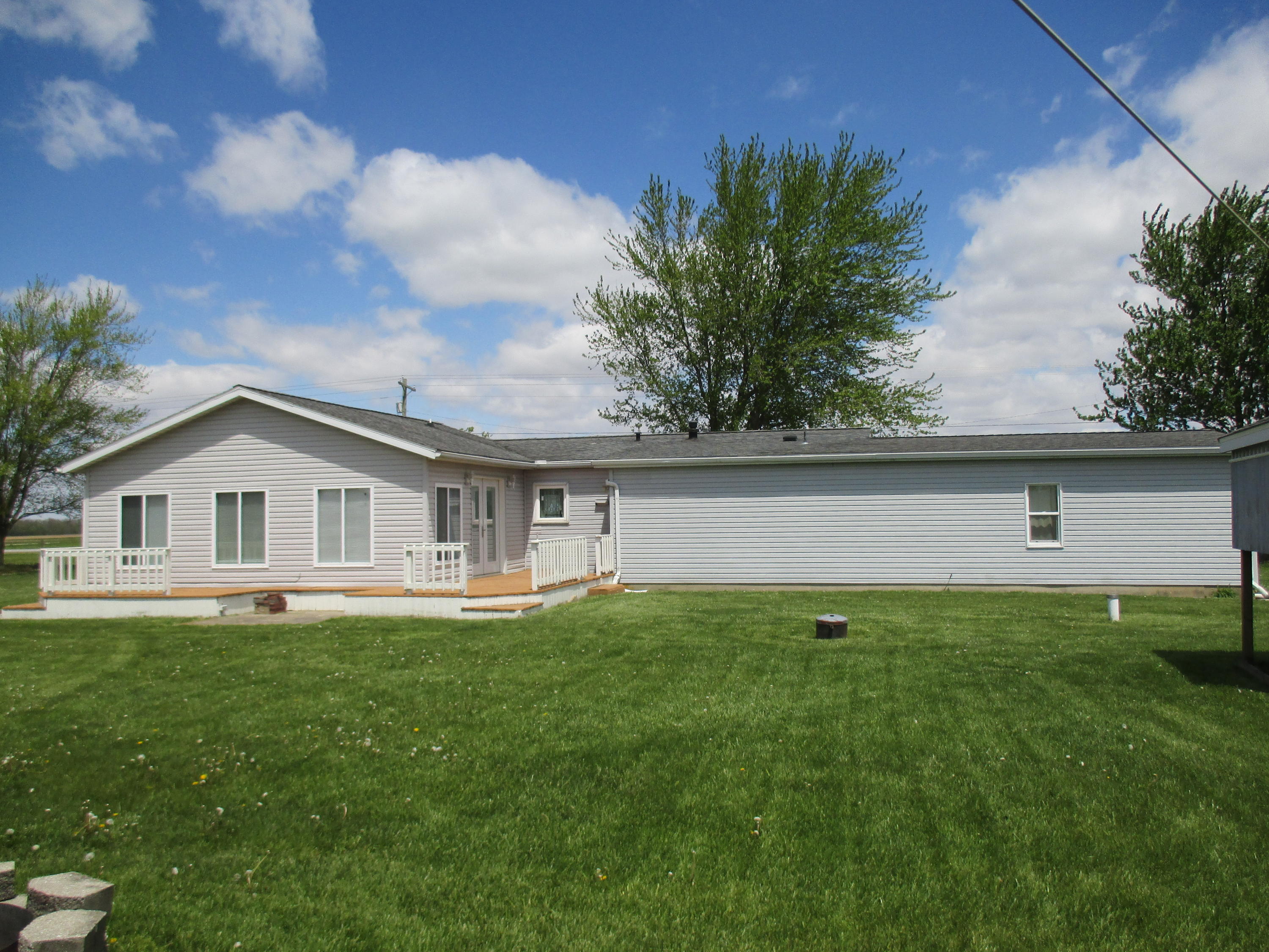 668 Clover 4 Road New Bremen, OH 45869 - Photo 4 of 27 Gallery Image 4