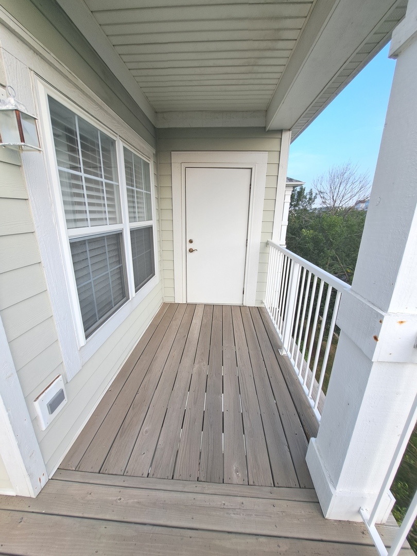 1307 West Lake Street, Unit 304 Addison, IL 60101 - Photo 23 of 33 a view of wooden floor