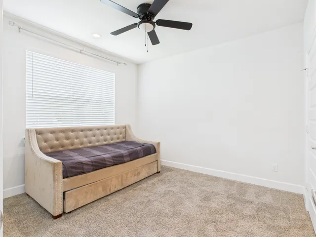 $2,800 | 2761 Clinton Drive, Houston, TX 77020