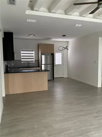 $1,200 | 3904 Ventura Avenue, Unit 2, Edinburg, TX 78541