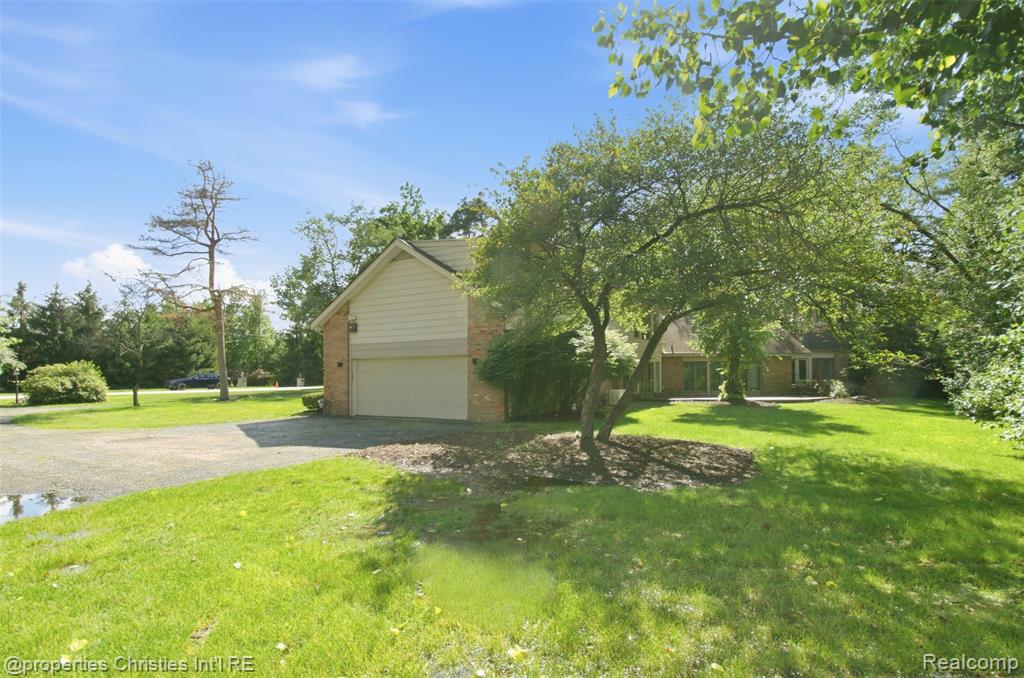 25310 Canterbury Road Franklin, MI 48025 - Photo 45 of 55